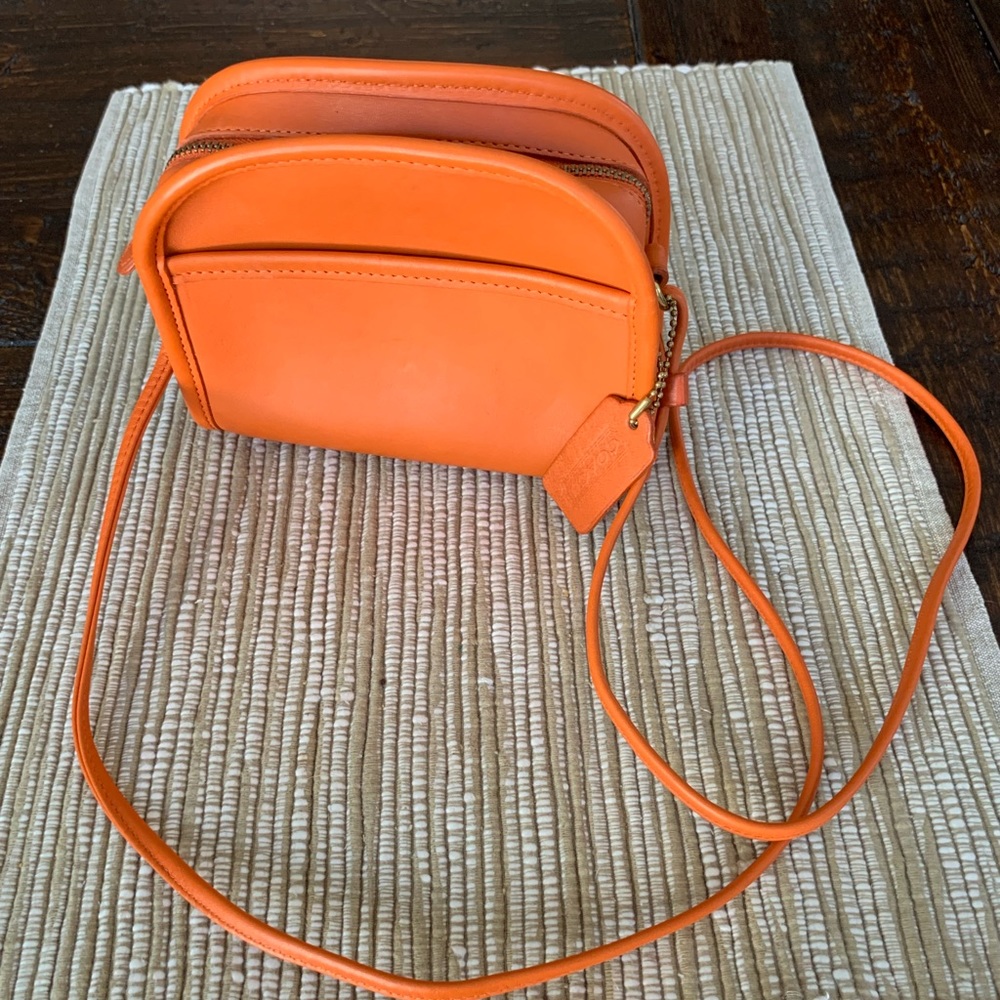 🍂 RARE Vintage Coach Abbie Bag 9017 Orange - Pristine Condition